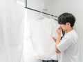 「全部が生臭くなってしまった」世帯年収450万円・32歳男性が失敗して気付いた「春」の洗濯の注意点