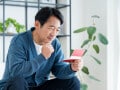 「50歳を過ぎて1万円の重さが変わってきた」定期預金に200万円・54歳男性の老後の備え