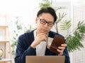 「現金がなければ判断を誤る」リスク資産7割でも定期預金に500万円・45歳男性の考え