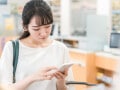 「化粧水などを手頃なオールインワンに」30歳ママが、美容費を削っても家計が改善しなかったワケ