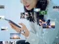 “AI依存ママ友”の裏側とは。「ママはスマホがないと生きていけないの」8歳娘の暴露