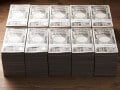 預貯金だけで1億円「結婚して以来、お金がたまれば定期預金に預けてきた」67歳女性の貯め方