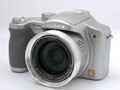 小型でも12倍ズーム搭載 LUMIX DMC-FZ7
