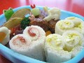 ハートのロールパンのお弁当