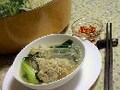 野菜たっぷりヘルシー。豆腐入り肉団子の中華風鍋