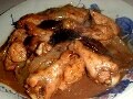 家庭エスニック　鶏骨つき肉の上海風煮込み