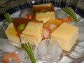 初夏の涼味　玉子豆腐の絹川寄せ