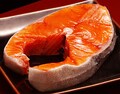 国産！10kg以上の幻のサケを豪快に食す　鮭の王様　国産のキングサーモン