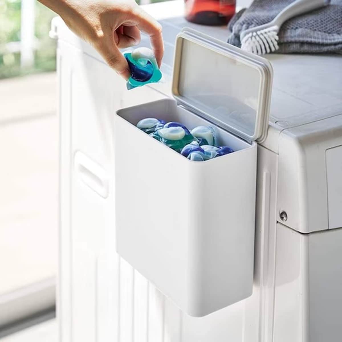 マグネット収納 洗剤ボールストッカー（FLAT ホワイト）