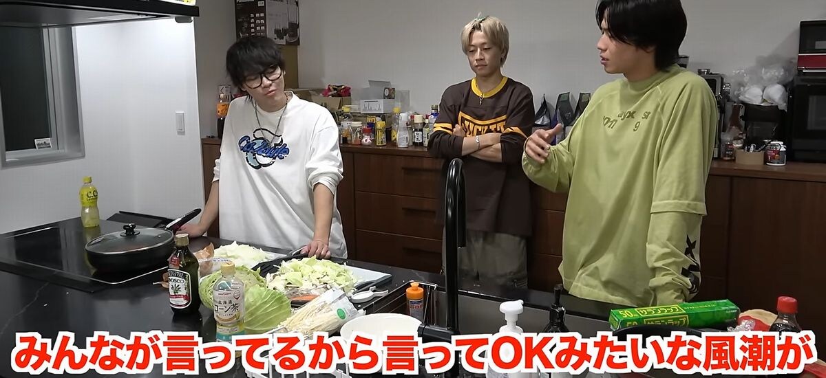 画像出典：YouTubeチャンネル「コムドット」（@comdot）https://www.youtube.com/@comdot https://www.amazon.co.jp/dp/406537734X/