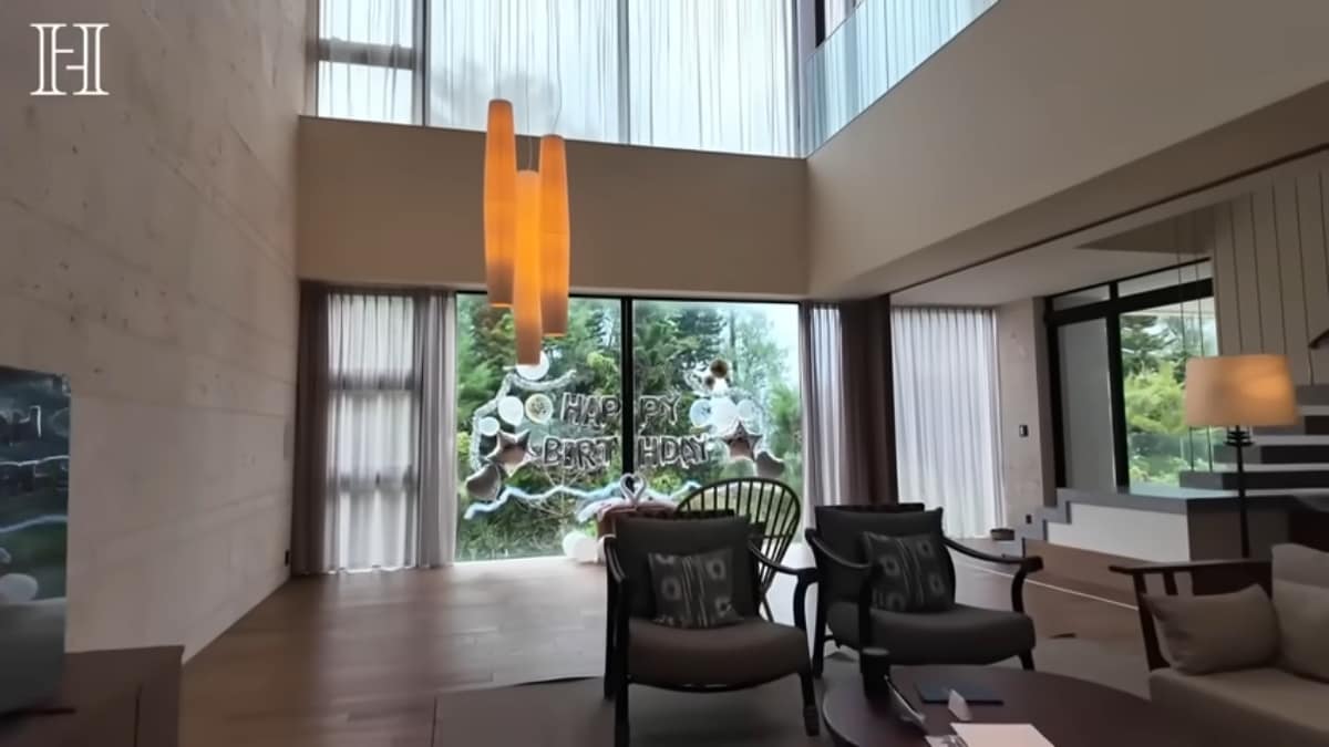 画像出典：小嶋陽菜さん公式YouTube（@HarunaKojima）