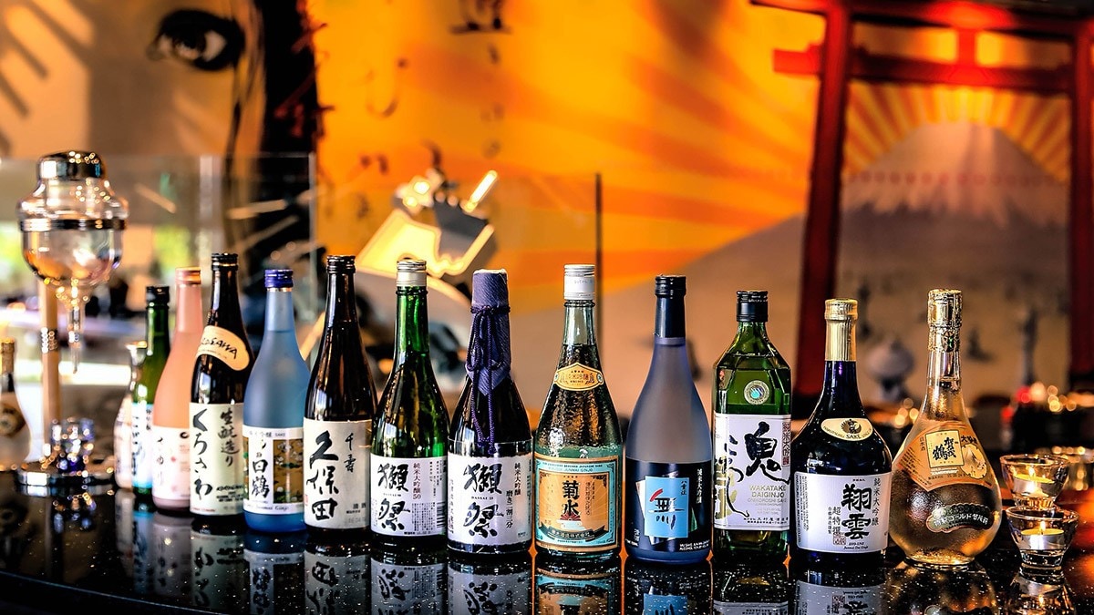 【日本酒ソムリエが選ぶ】日本酒のおすすめ6選｜お燗にして楽しむならこれ！