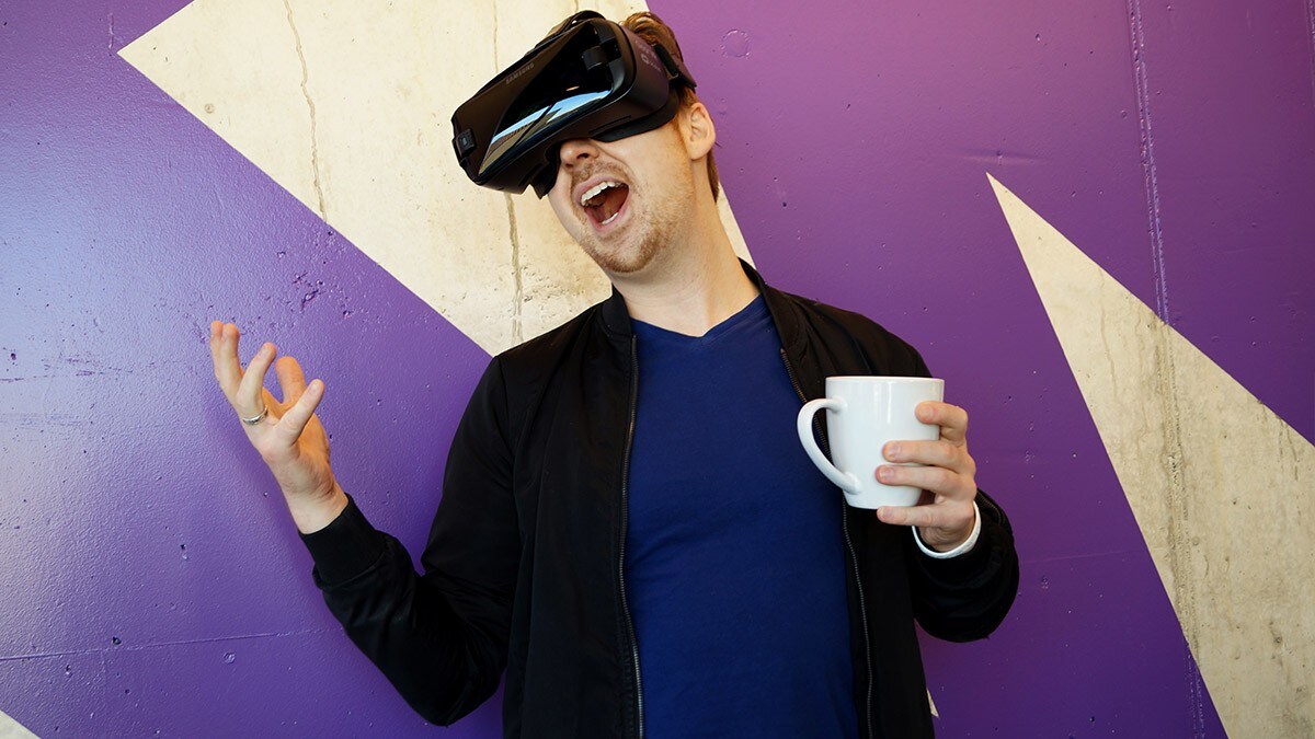 VRの世界へ没頭するならヘッドマウントディスプレイ3選