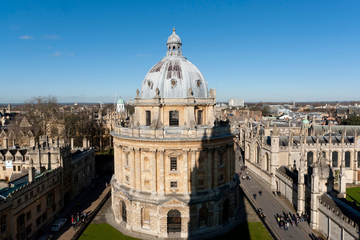 THE世界大学ランキング2024で1位のイギリス「オックスフォード大学」