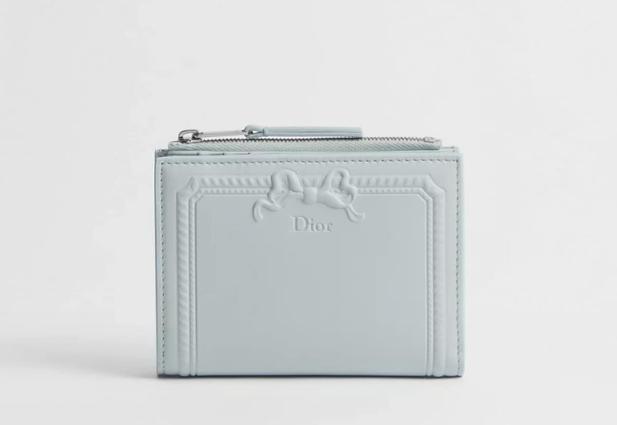 画像出典：DIOR公式Webサイト