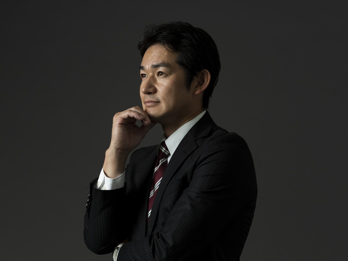 スーツの素材 正しい選び方とは スーツ ジャケット All About スーツの素材 正しい選び方とは スーツ ジャケット All About