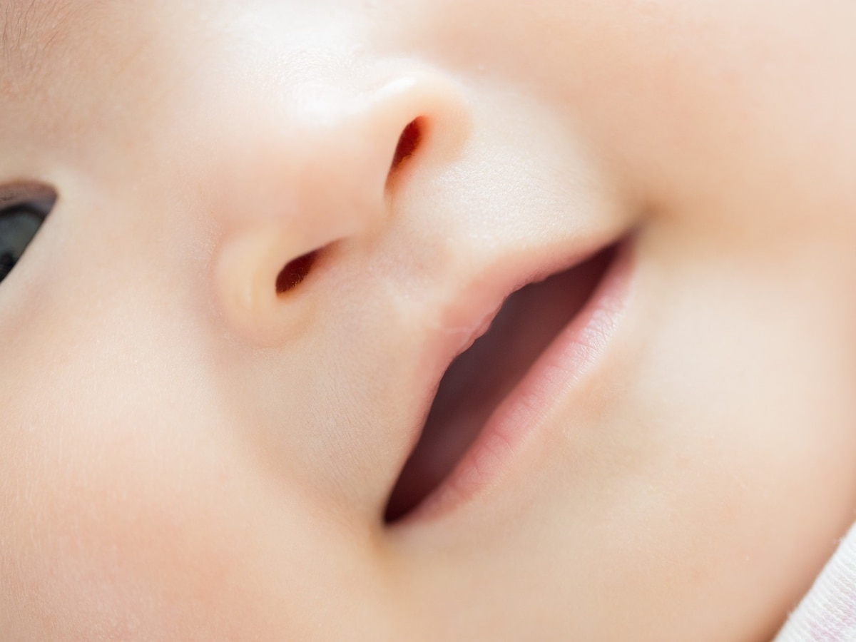 喃語とは 赤ちゃんの発声練習の種類 時期 乳児育児 All About
