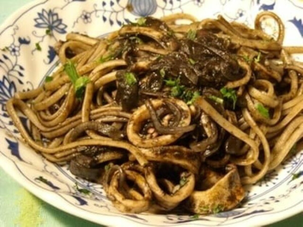 イカ墨パスタ レシピ ベネチア – イカ墨ペースト パスタ レシピ – PEPN