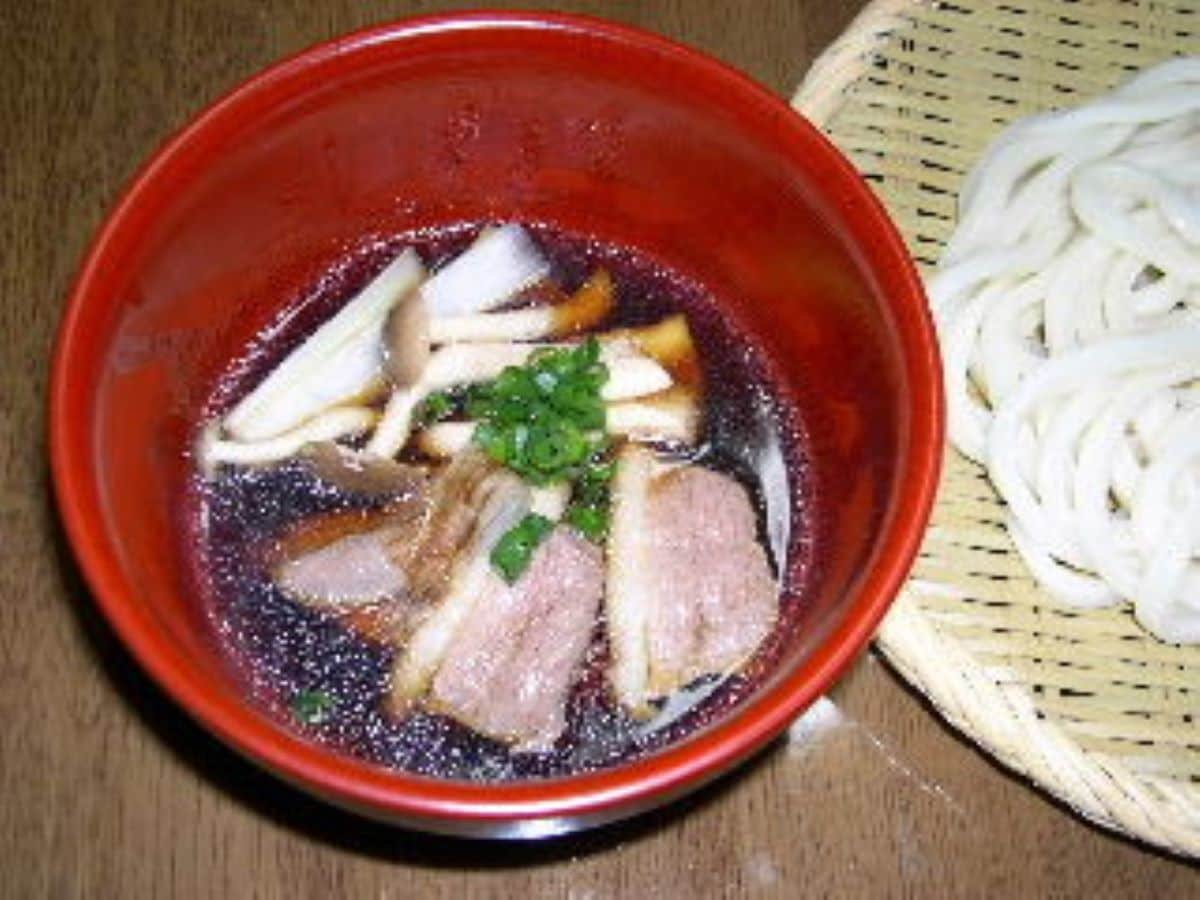 速くおよび自由な 鴨汁うどん・そばのレシピ！自慢の一品をマスターする [うどん うどん