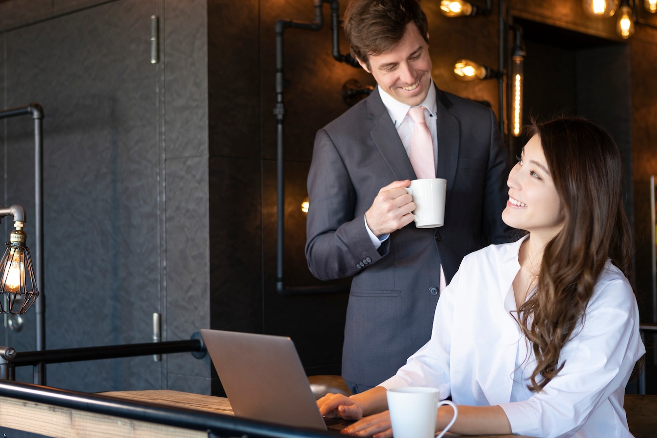 運命の人は外国人かもしれない 占いで恋愛の可能性を探る方法 永瀬久嗣の恋愛コラム All About