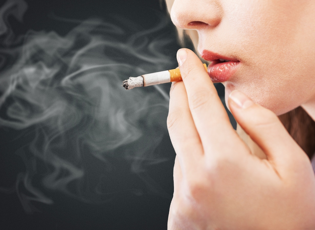 タバコを吸う女性の心理や特徴 性格 男ウケが悪いイメージは本当