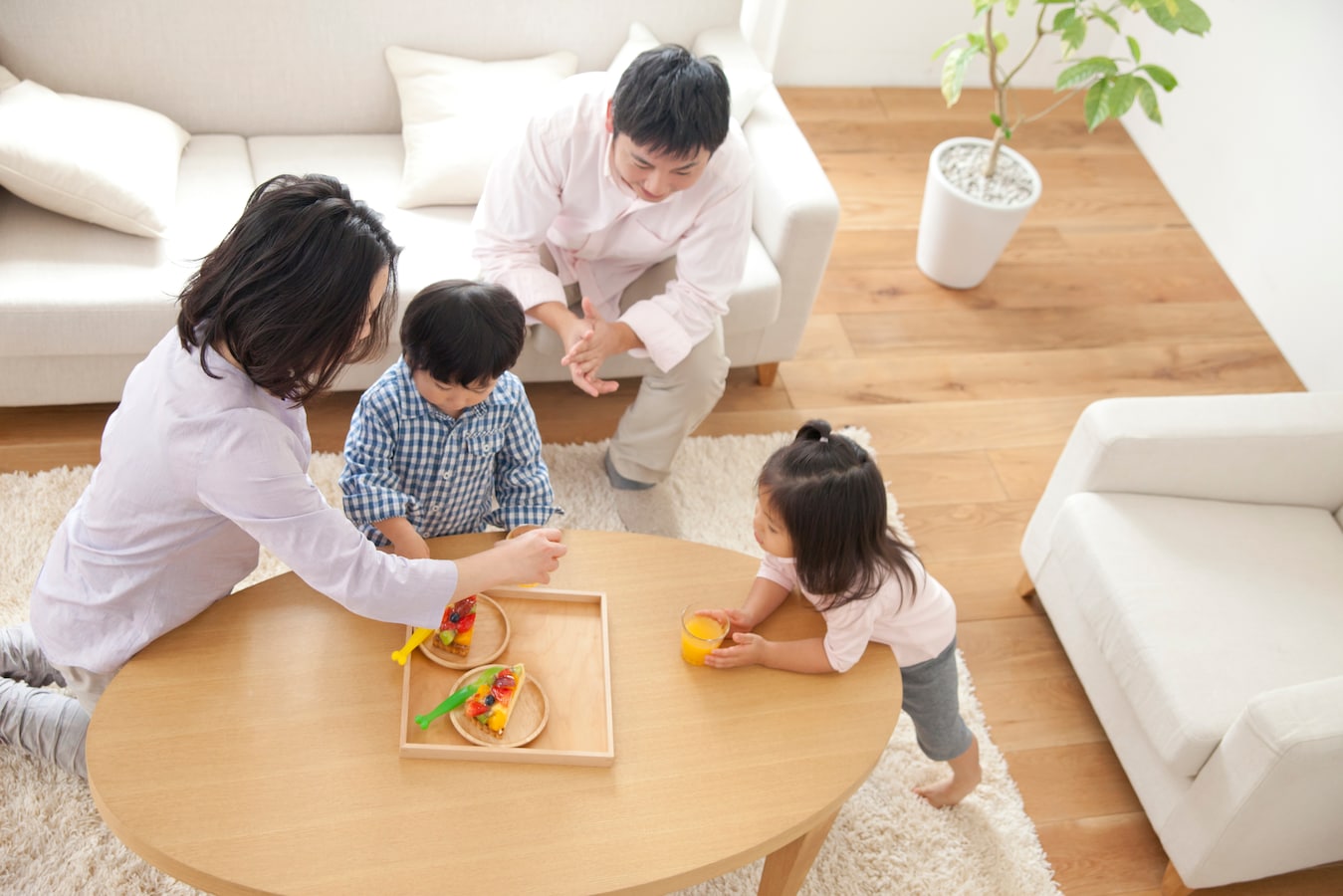 0歳から6歳の子どもを育てるのにかかるお金 出産 育児費用 All About