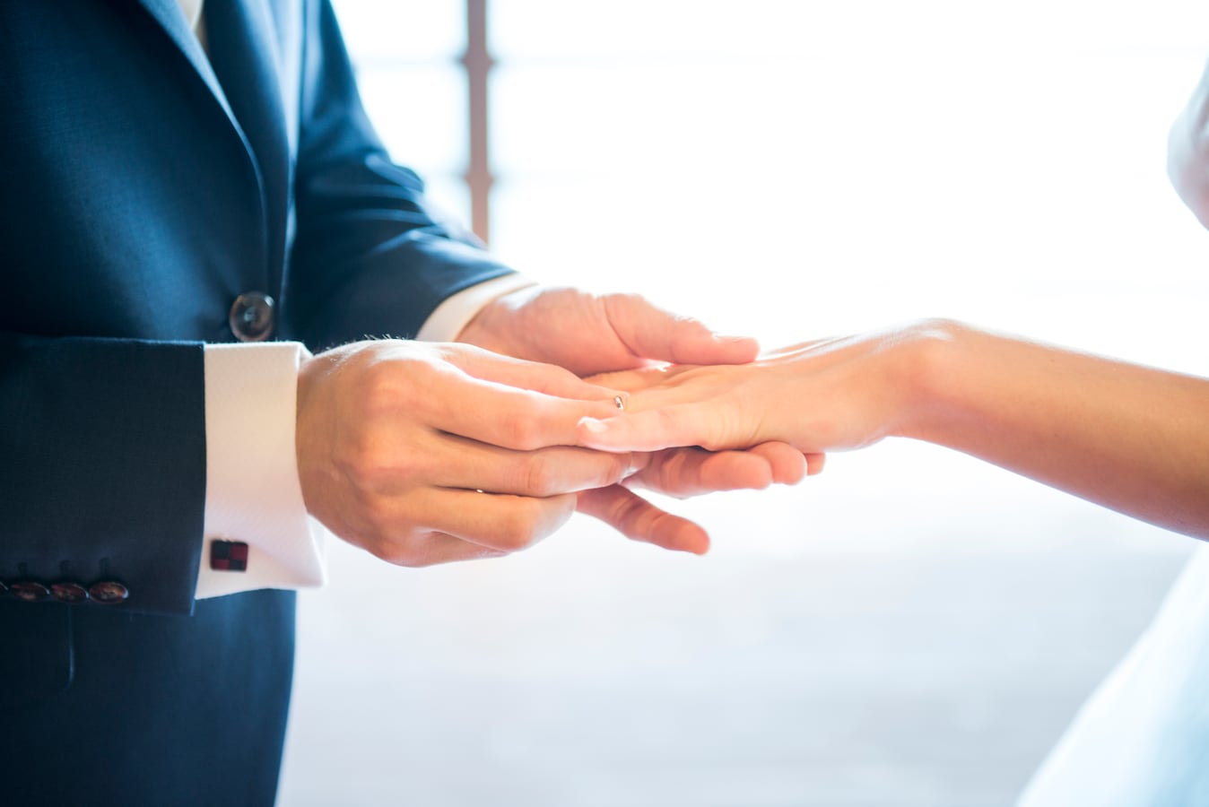 国際結婚後の国籍は 外国人の配偶者が日本に帰化する手続き 国際結婚 All About 国際結婚後の国籍は 外国人の配偶者が日本に帰化する手続き 国際結婚 All About