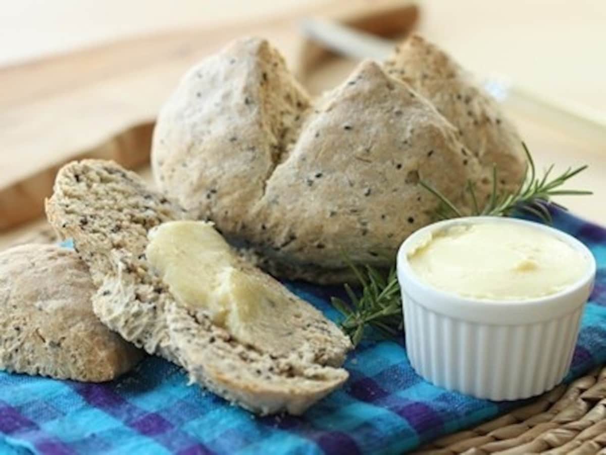 ベーキングパウダーで作るパンレシピ！ ソーダブレッドと生バター [ユニークな手作りパン] All About