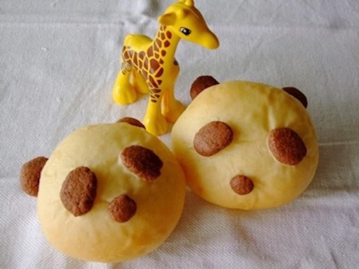簡単手作りパンダパンレシピ パンダの形をしたキュートなパン はじめてのパンレシピ All About