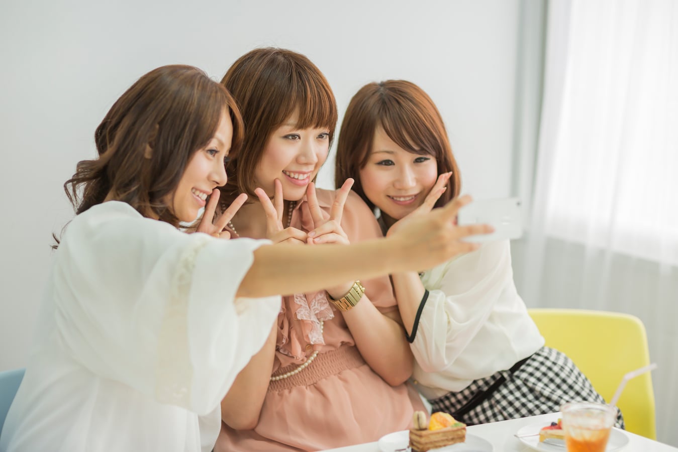 大人も子も 仲良しグループの関係が息苦しくなったら ストレス All About