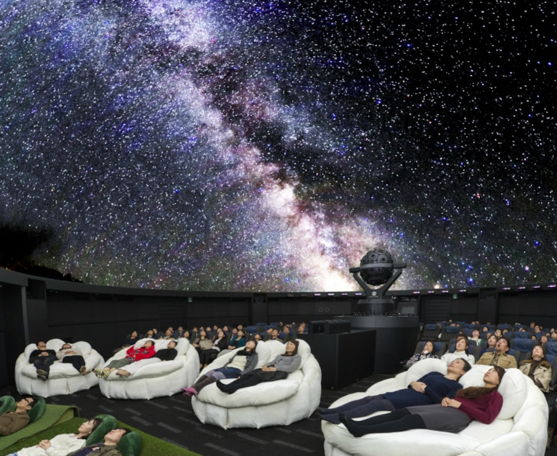 「雲シート」が話題！池袋のプラネタリウム“満天” [東京の観光・旅行] All About