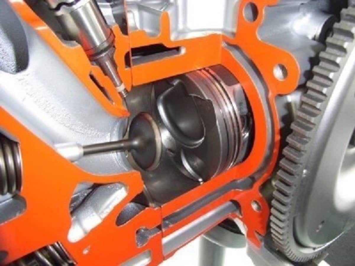 新車時の慣らしとメンテナンスがエンジンの寿命を延ばす カーメンテナンス All About