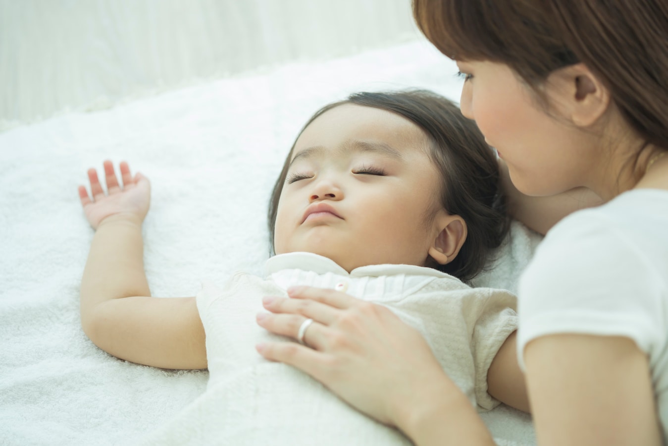 赤ちゃん 睡眠 発達 影響