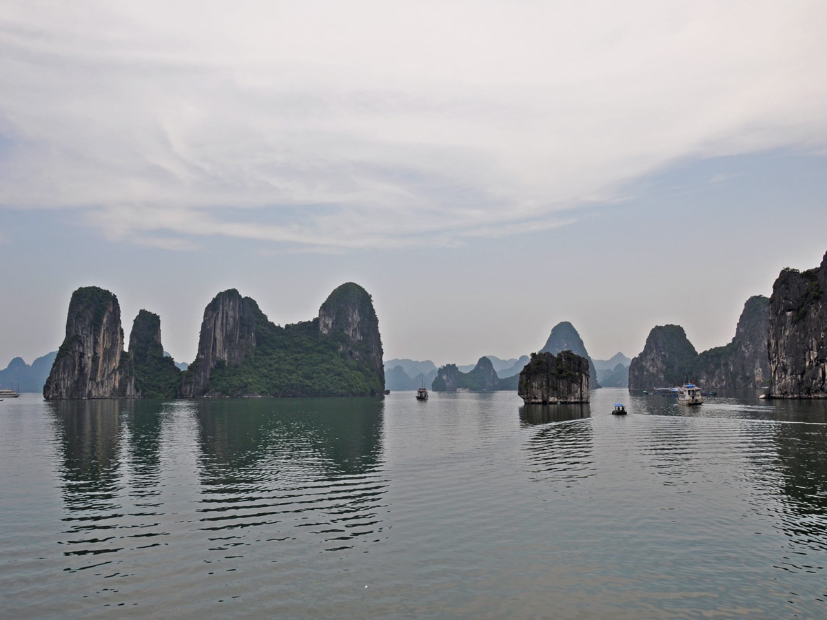 4/4 ハロン湾／ベトナム [世界遺産] All About