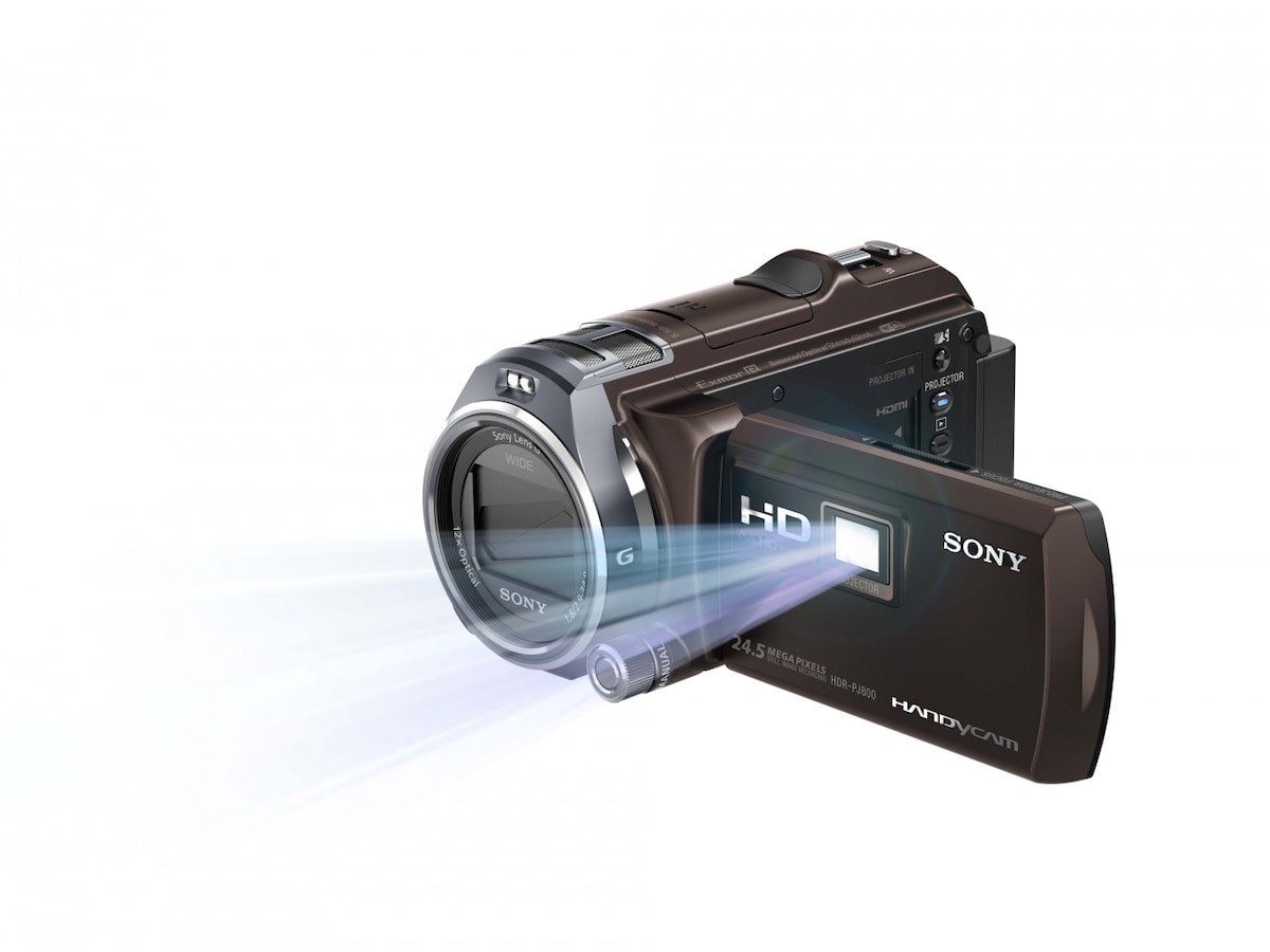小物などお買い得な福袋 プロジェクターで楽しみ広がる「HDR-PJ800」 [デジタルビデオ ビデオカメラ