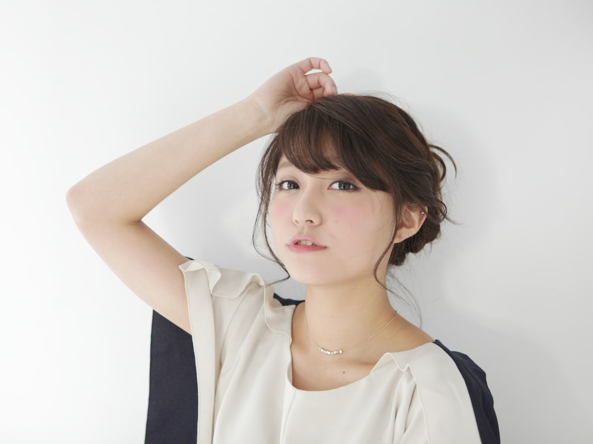 簡単で崩れにくい編み込みヘアアレンジ ヘアアレンジ All About