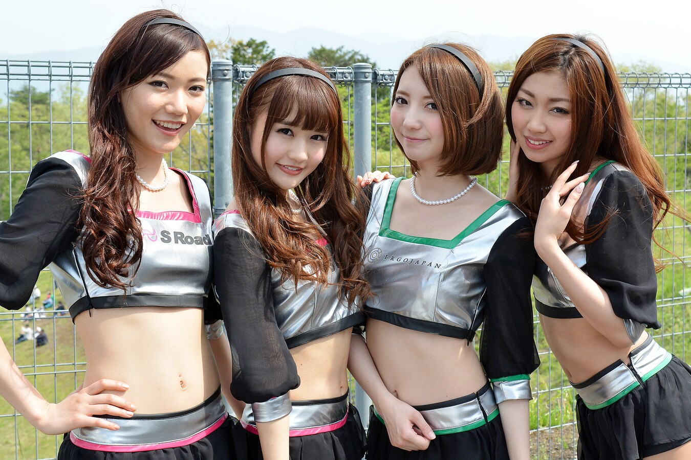 4/4 SUPER GT 2014 「S Road」 [レースクイーン] All About