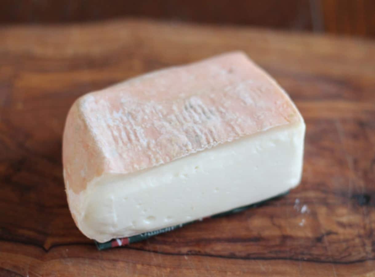 ミルキーで優しいウォッシュチーズ タレッジョ チーズ All About