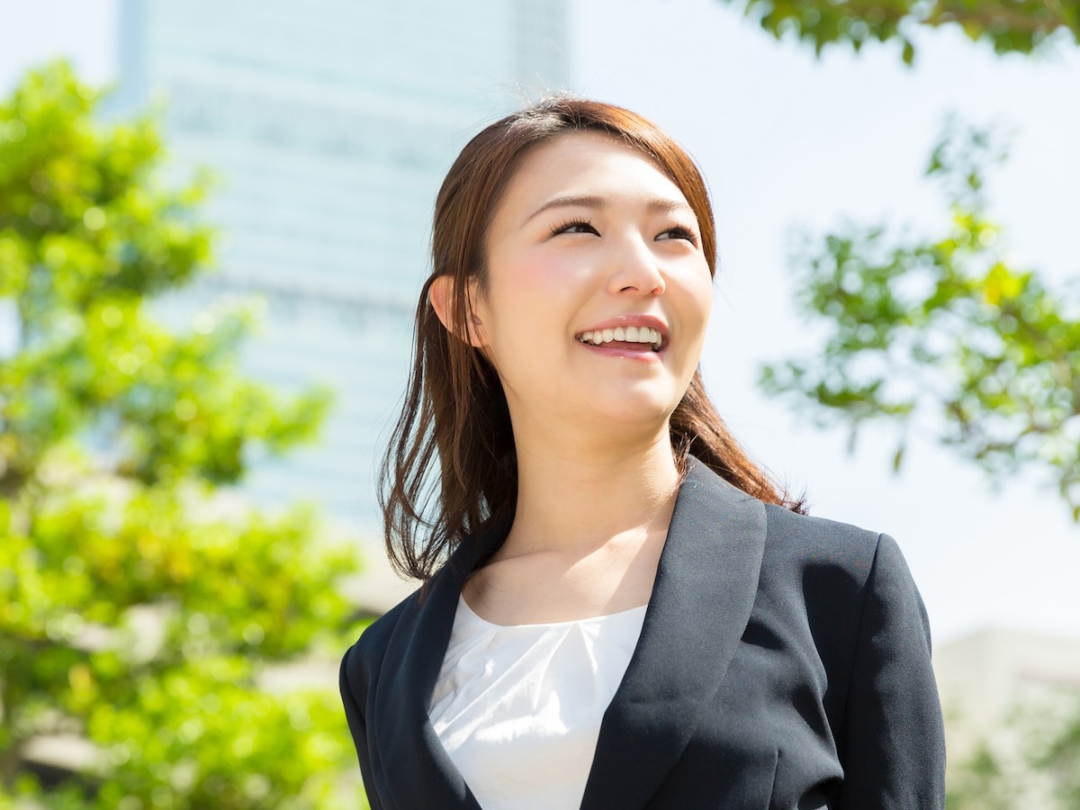 第一印象で好感度アップ 笑顔の法則4か条 小顔 all about