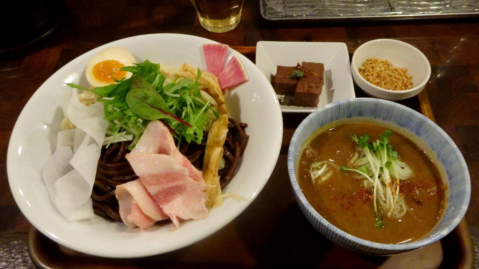 バレンタイン限定 チョコラーメン3店を食べ歩く 散歩 All About