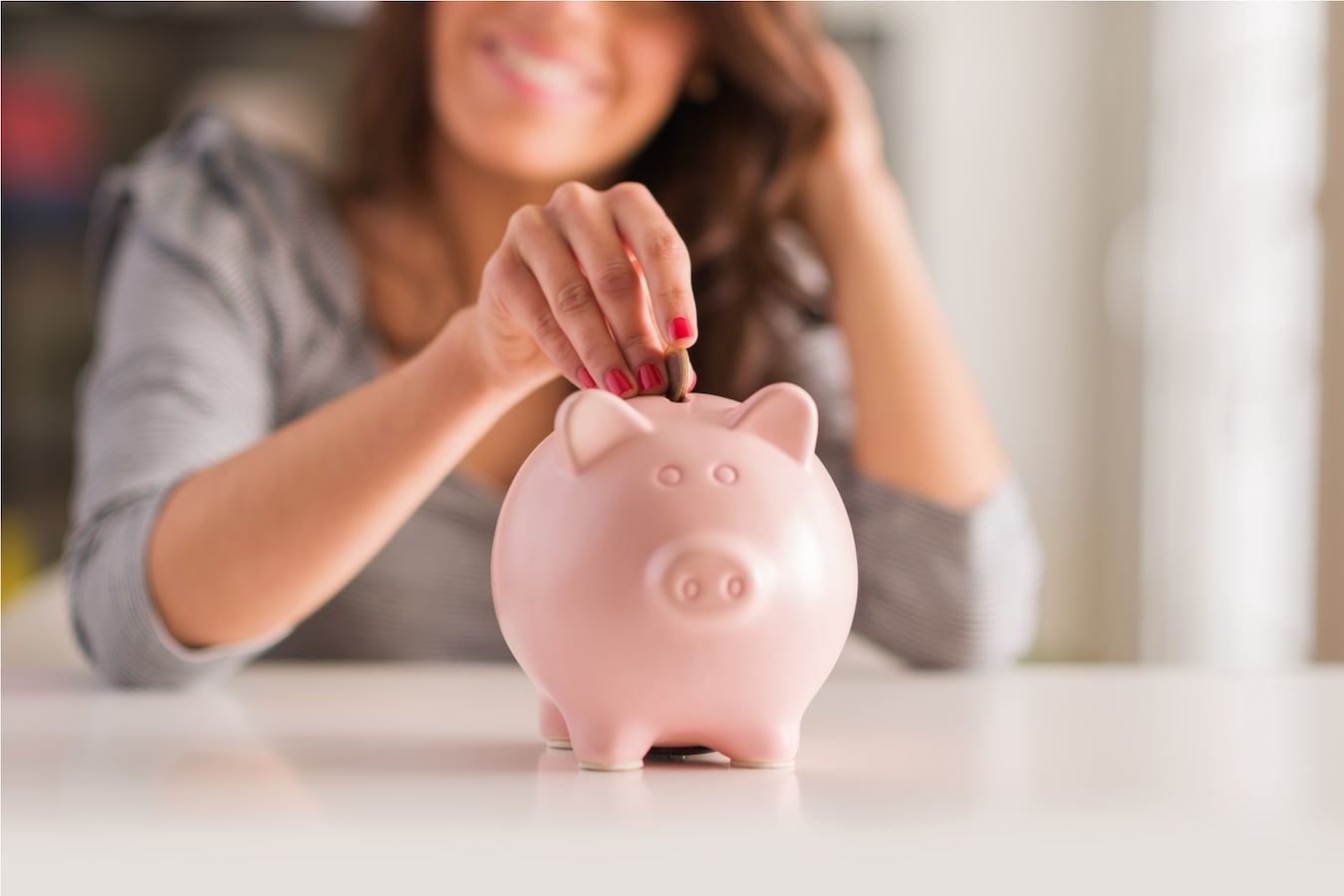 時間を味方につけて貧困女子から脱出する 預金 貯金 All About