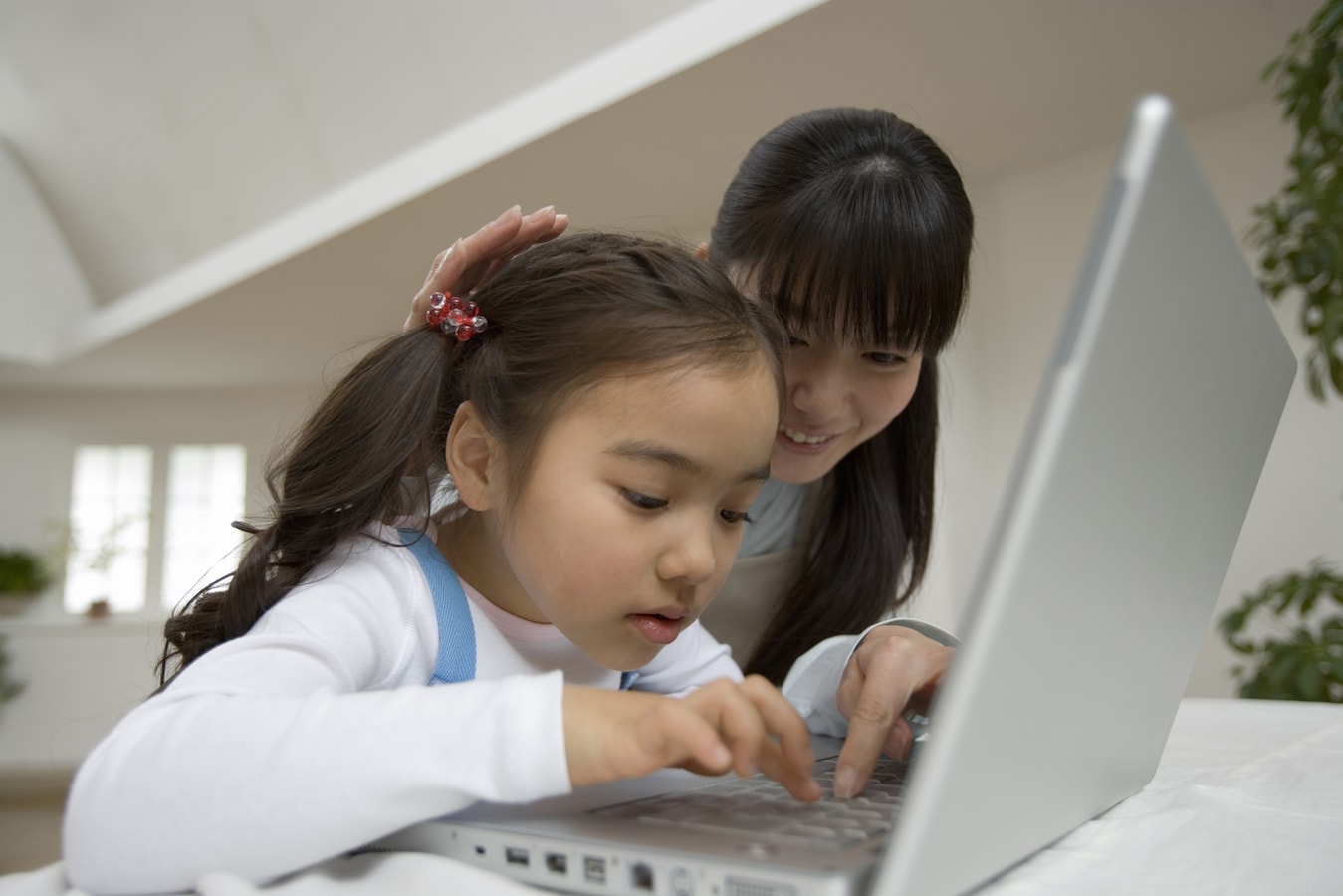 集中力のある子の育て方 幼少期の土台作り 早期教育 幼児教育 All About 集中力のある子の育て方 幼少期の土台作り 早期教育 幼児教育 All About