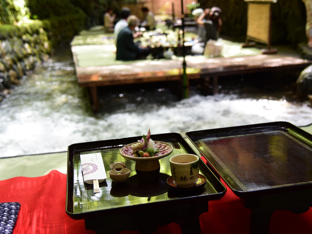 3 3 夏から初秋の京都旅に 鞍馬山と貴船の川床料理 京都の観光 旅行 All About