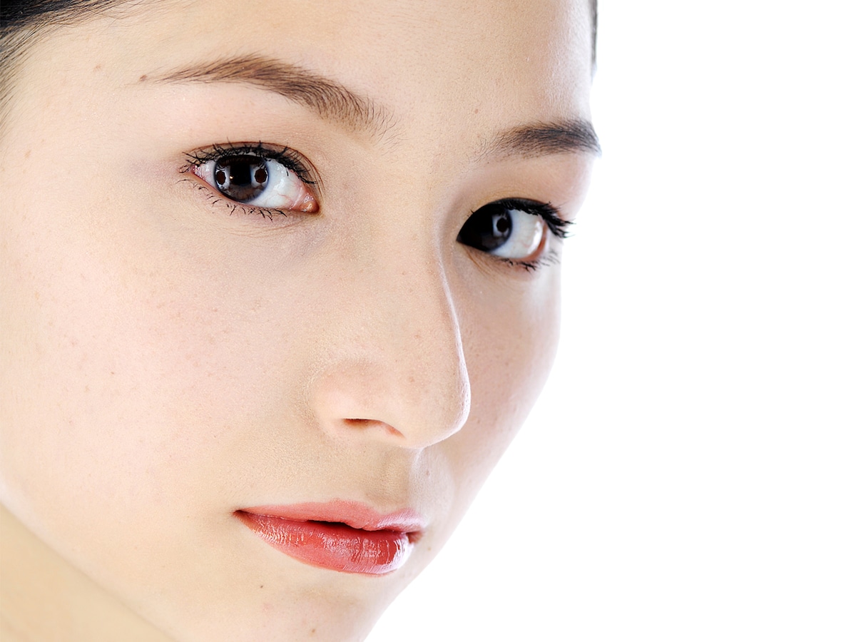 動画で解説 リップブラシを使った基本の塗り方 山本浩未のメイク動画レッスン All About