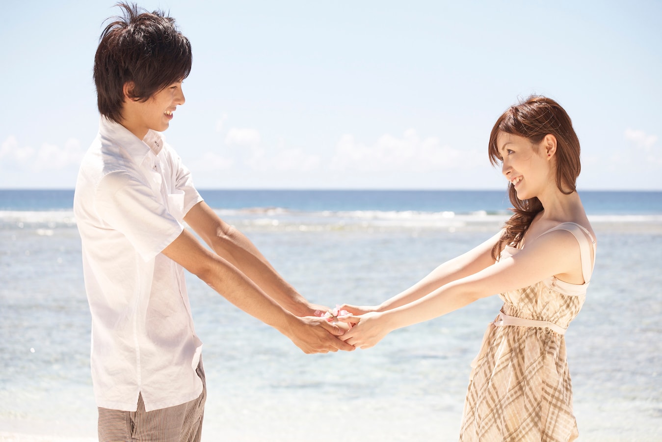 結婚を決めた男性の行動・心理…彼女の親に会うのを躊躇しない等 [片瀬萩乃の恋愛コラム] All About