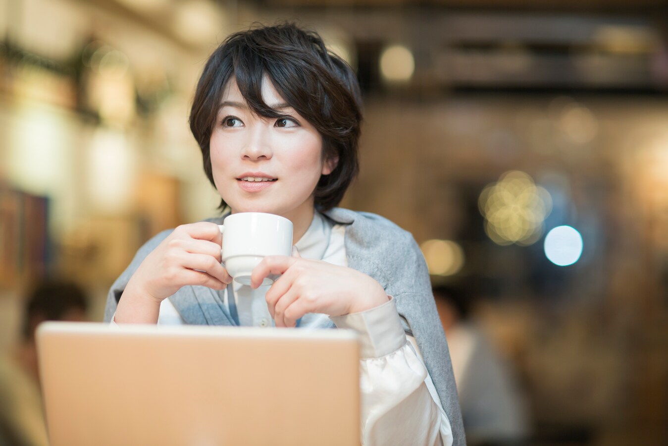 年賀状のビジネスマナー 出していない相手から届いた時のお礼は ビジネス文書 All About 年賀状のビジネスマナー 出していない相手から届いた時のお礼は ビジネス文書 All About