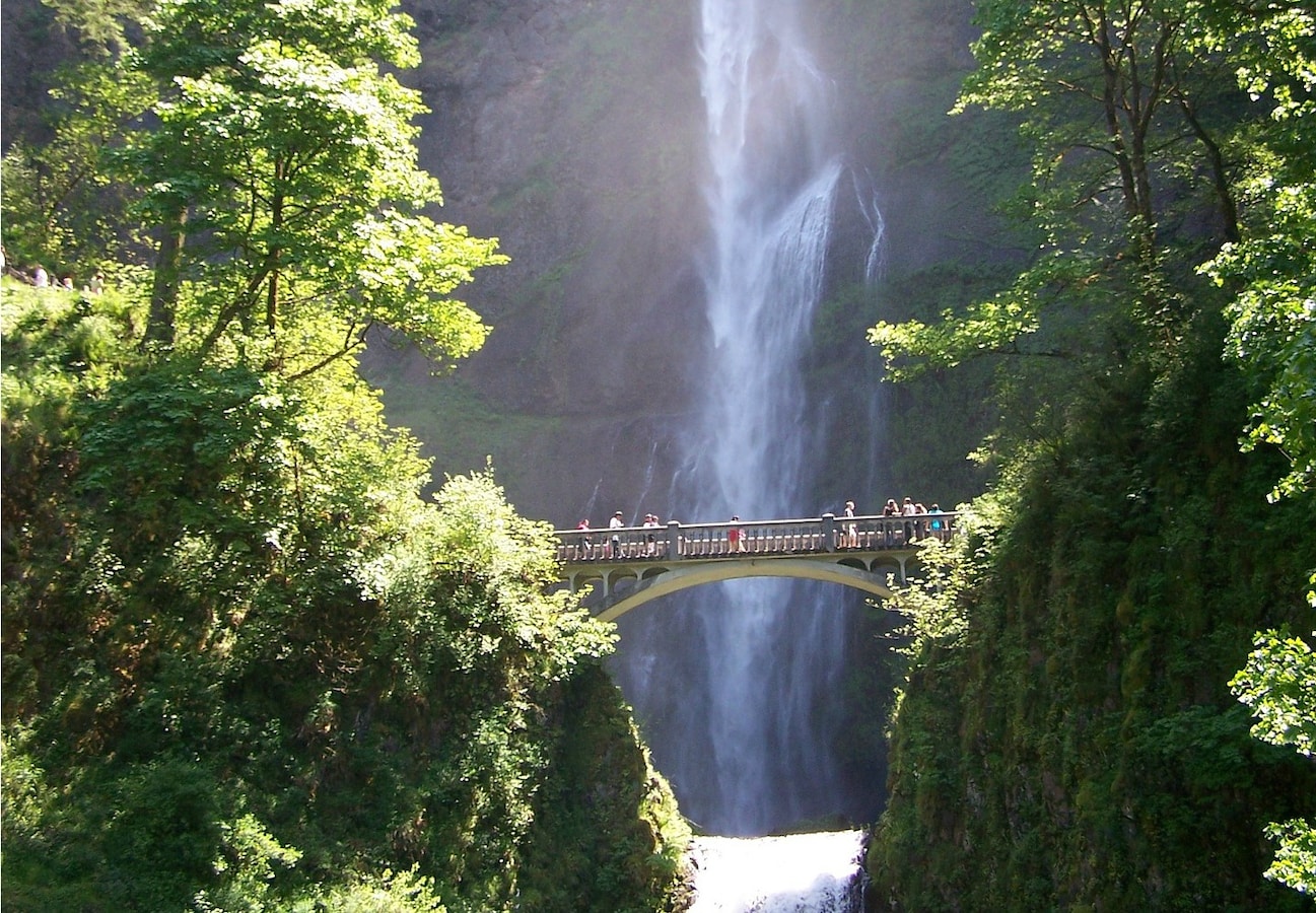 オレゴンの大自然を満喫 マルトノマ滝の楽しみ方 アメリカ All About