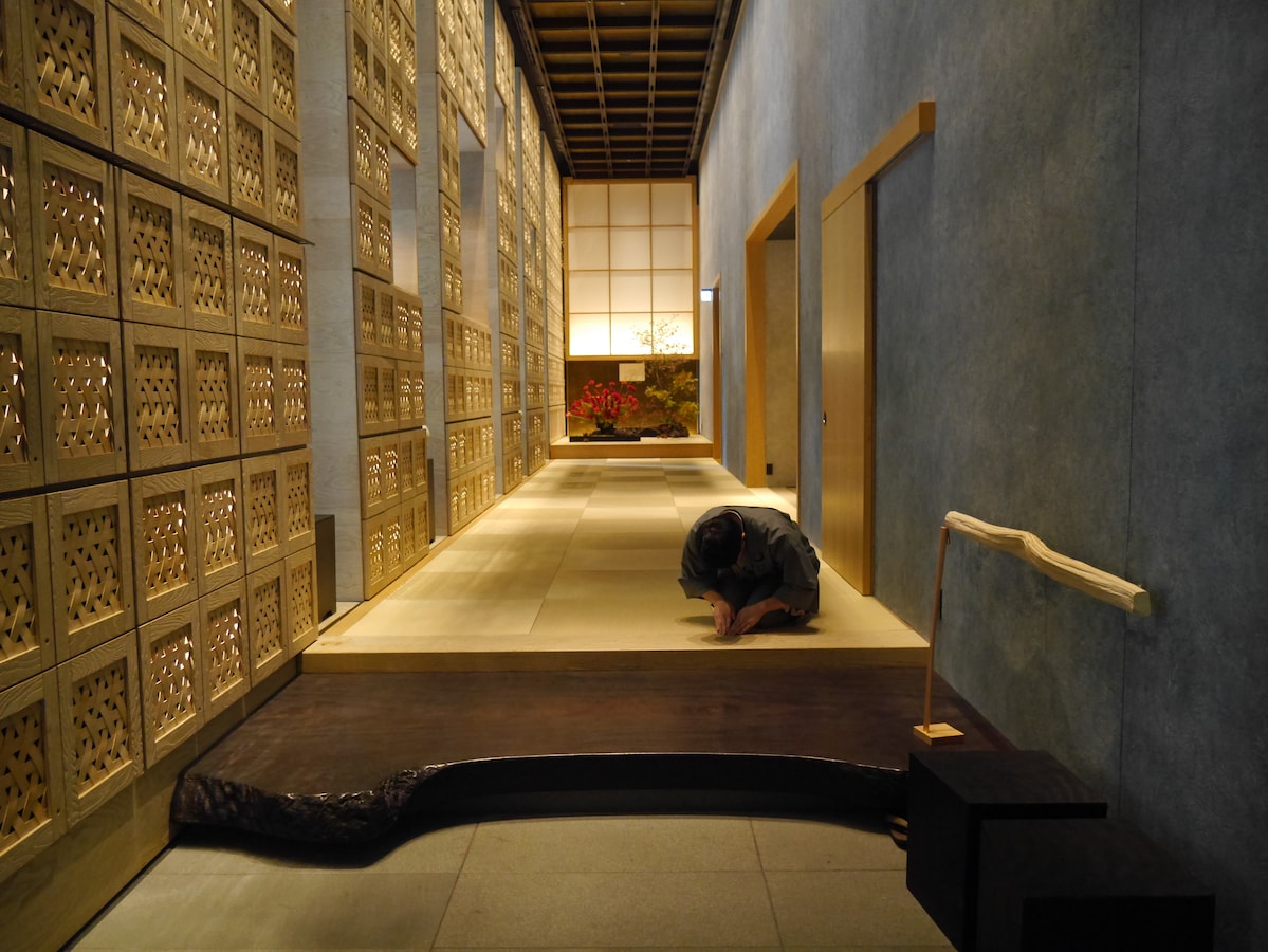 『星のや東京』潜入レポ！1泊7万円台は安い？高い？ [東京の観光・旅行] All About