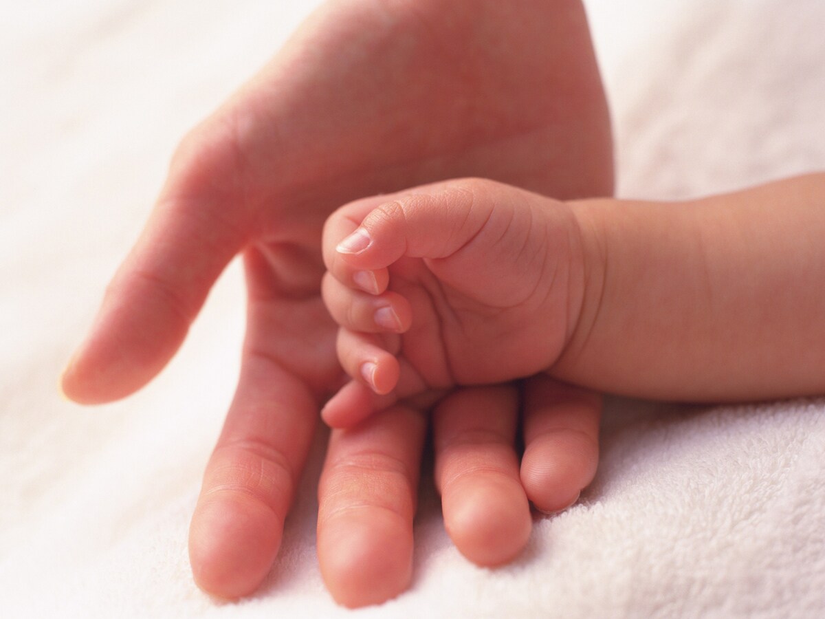 乳幼児に多い手足口病 大人が感染すると重症化も 子供の病気 All About