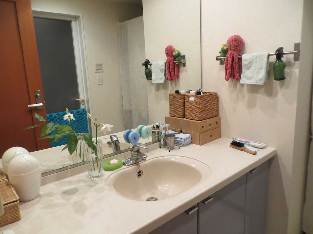 色や柄の氾濫する洗面所をスッキリ空間に変えるコツ シンプルライフ All About